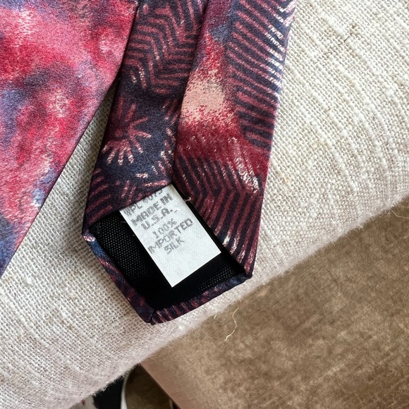 Oscar de la Renta couture collection neckwear men’s hundred percent silk tie - Picture 5 of 8